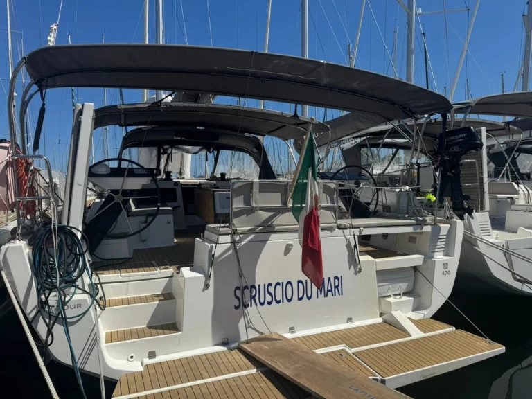 Alquiler de barcos Procida barato de Dufour 470