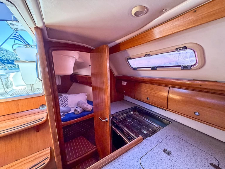 Alquiler de Bavaria Cruiser 32 en Vlycho