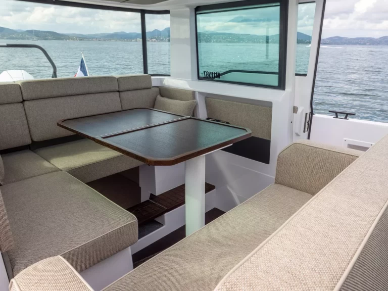 Alquiler de embarcaciones Axopar Axopar 37 XC Cross Cabin enKalamata (Municipality) en Samboat