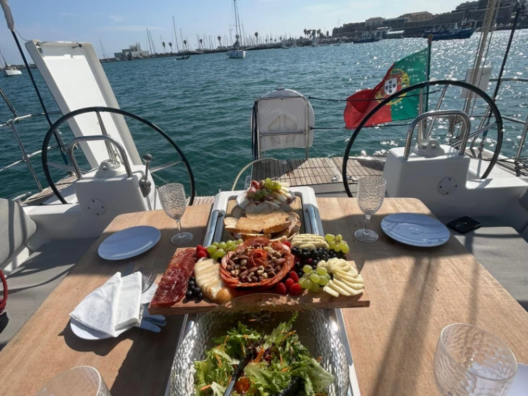 Alquiler de embarcaciones Dufour Dufour 460 Grand Large enCascais en Samboat