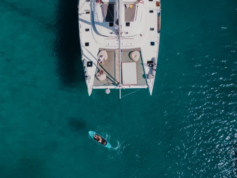 Alquiler Catamarán Lagoon con o sin  título de navegación
