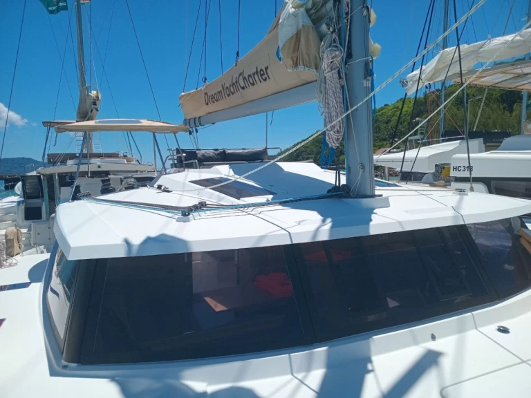 Alquiler Catamarán en Praslin Island - Fountaine Pajot Saona 47