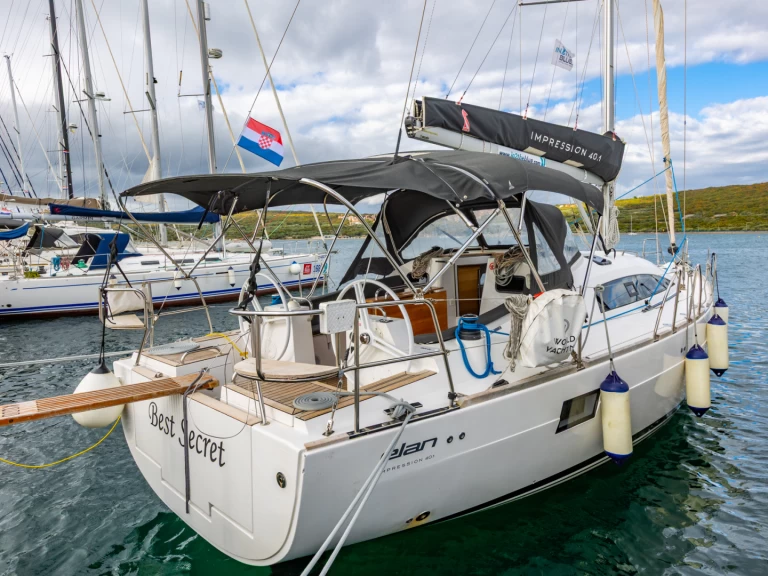 Velero para alquilar Punat al mejor precio