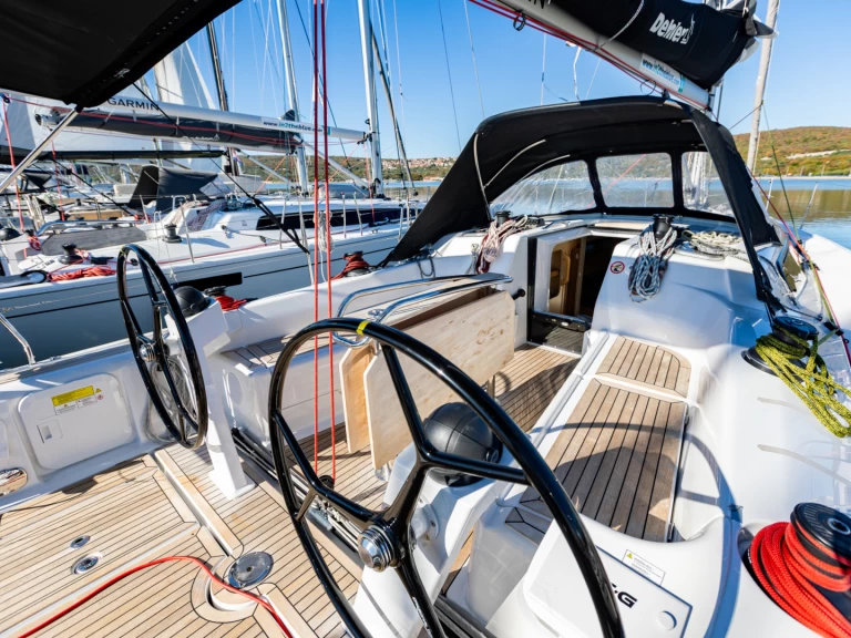 Alquiler Velero Dehler con o sin  título de navegación