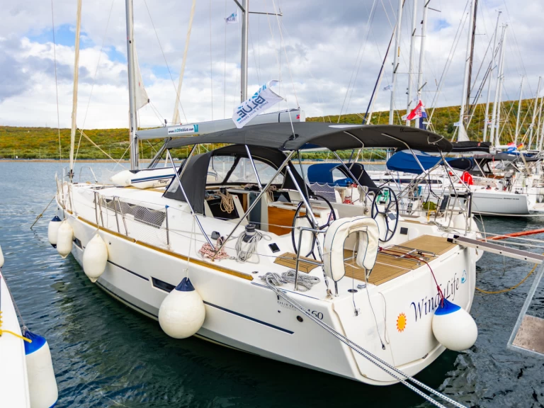 Alquiler de barcos Punat barato de Dufour 460 Grand Large