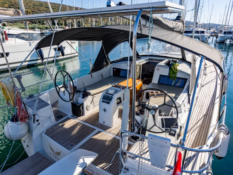 Velero para alquilar Punat al mejor precio