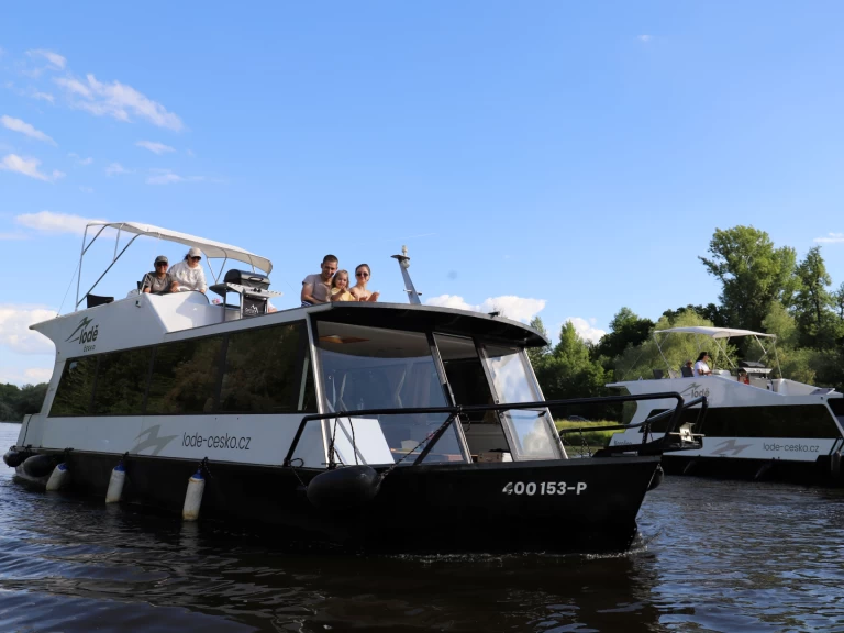 Alquiler Mělník - Traweller YB35 en SamBoat