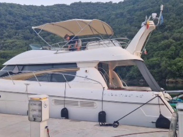 Alquiler Lancha Jeanneau con o sin  título de navegación