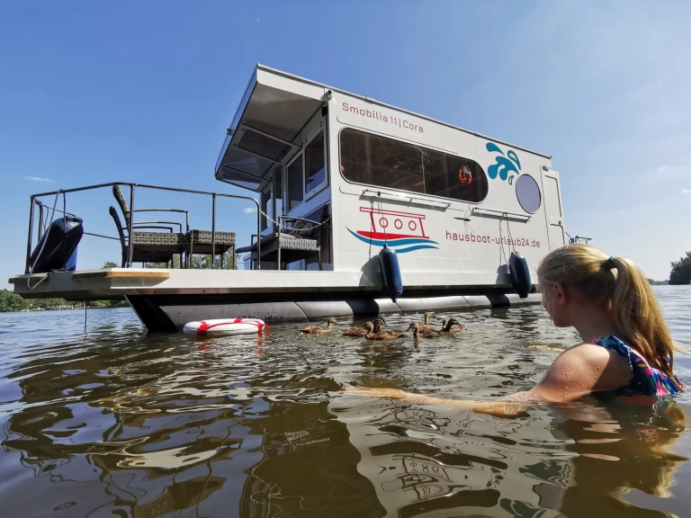 Alquiler Casa flotante Rolly con o sin  título de navegación