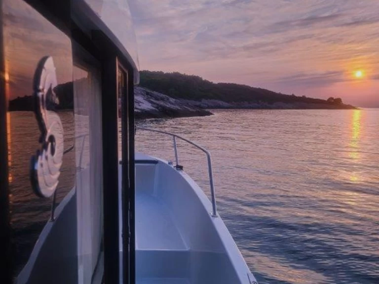 Alquiler Lancha Bénéteau con o sin  título de navegación