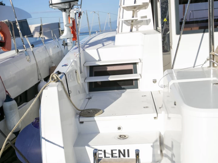 Catamarán para alquilar Plataniás al mejor precio