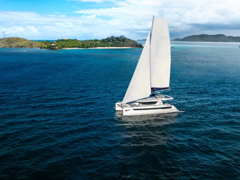 Alquiler de barcos Oyster Pond barato de Moorings 5200