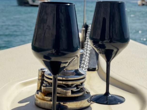 Alquiler de Victor Victor 7.4M en Agía Kiriakí