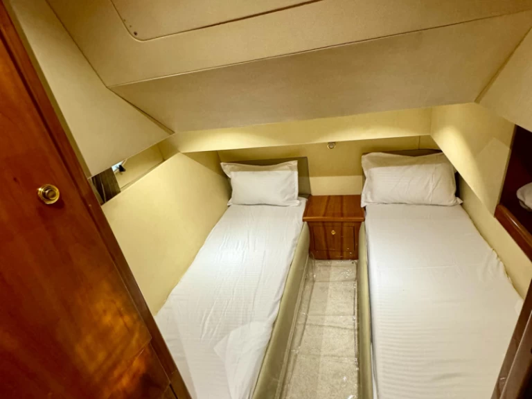 Alquiler de barcos Dubai Marina barato de 45