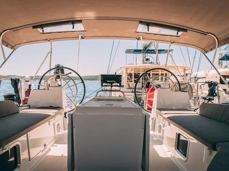 Jeanneau Jeanneau 54 de alquiler a Le Marin