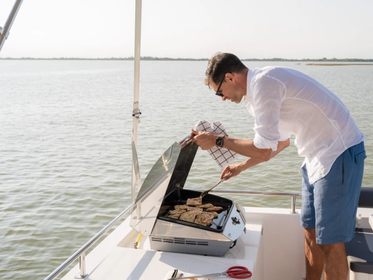Alquiler Casa flotante Delphia con o sin  título de navegación