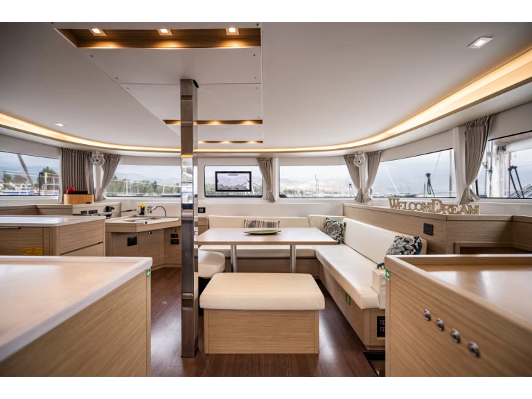 Alquiler de barcos Lefkáda barato de Lagoon 46