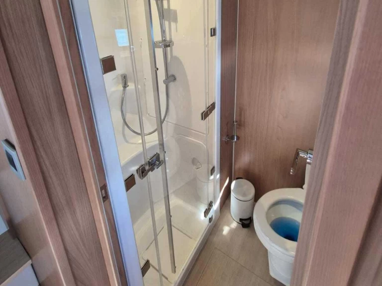 Alquiler de Bali Bali 5.4 en Ribishi