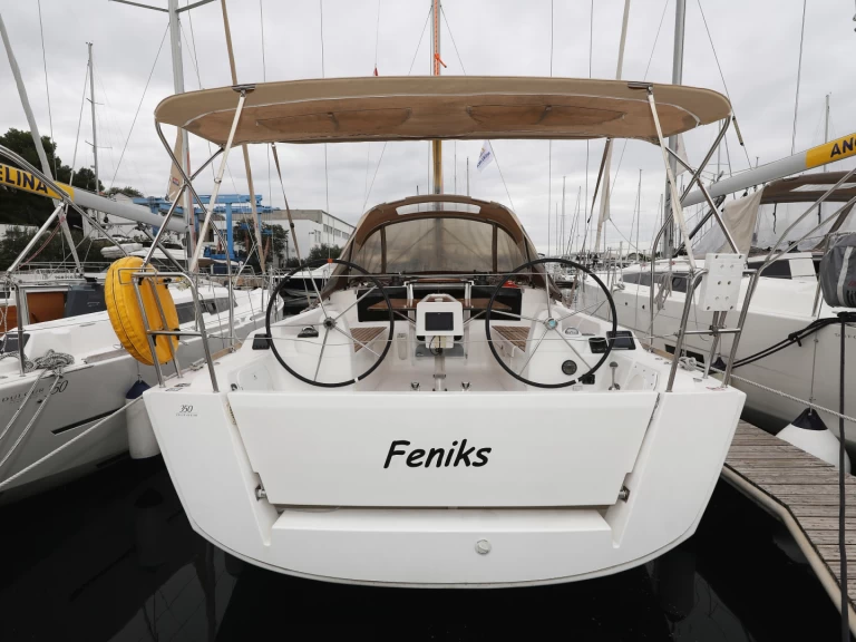 Alquiler de Velero, con o sin patrón Dufour Šibenik