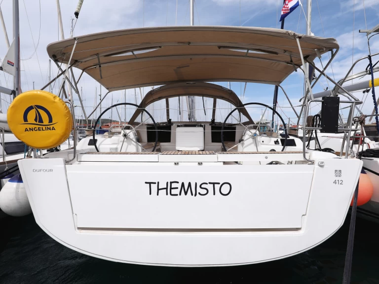 Alquiler de Dufour Dufour 412 Grand Large en Trogir