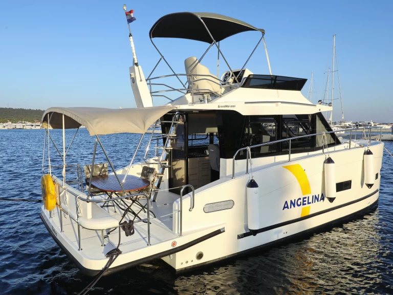 Alquiler de barcos Sveti Filip i Jakov barato de Futura 40 Grand Horizon