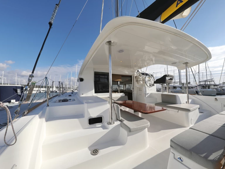 Lagoon Lagoon 40 de alquiler a Sveti Filip i Jakov