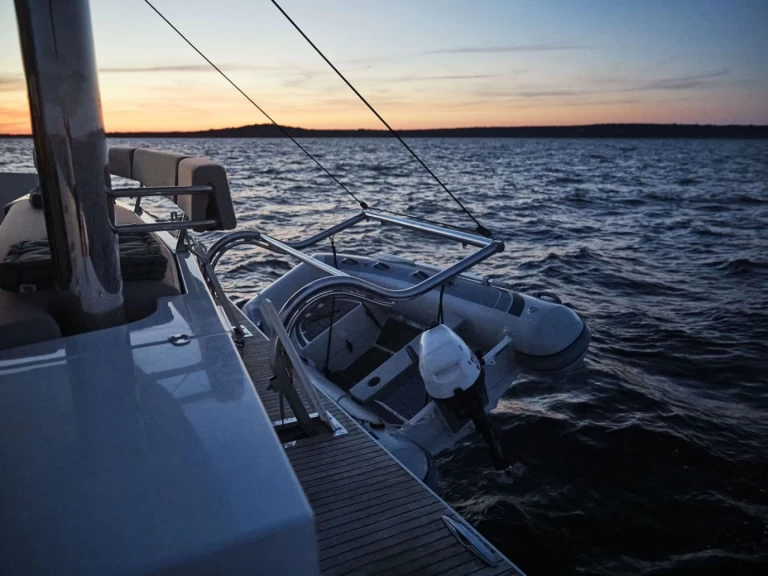 Bali Bali 5.4 de alquiler a Raiatea Island