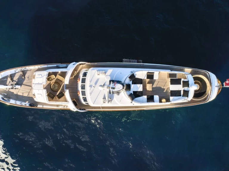 Alquiler de Azimut Sounion II en Álimos