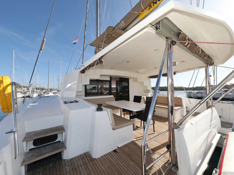 Alquiler Catamarán en Rogoznica - Bali Bali 4.5