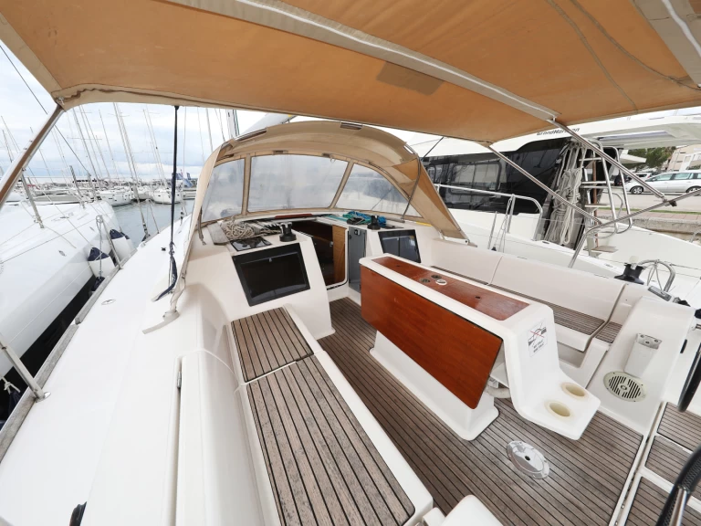 Alquiler Velero Dufour con o sin  título de navegación