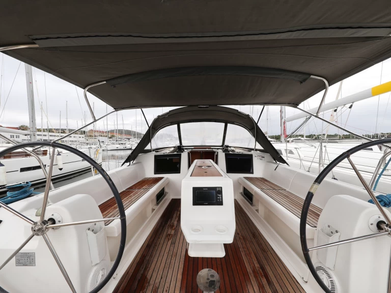 Alquiler Primošten - Dufour Dufour 412 Grand Large en SamBoat