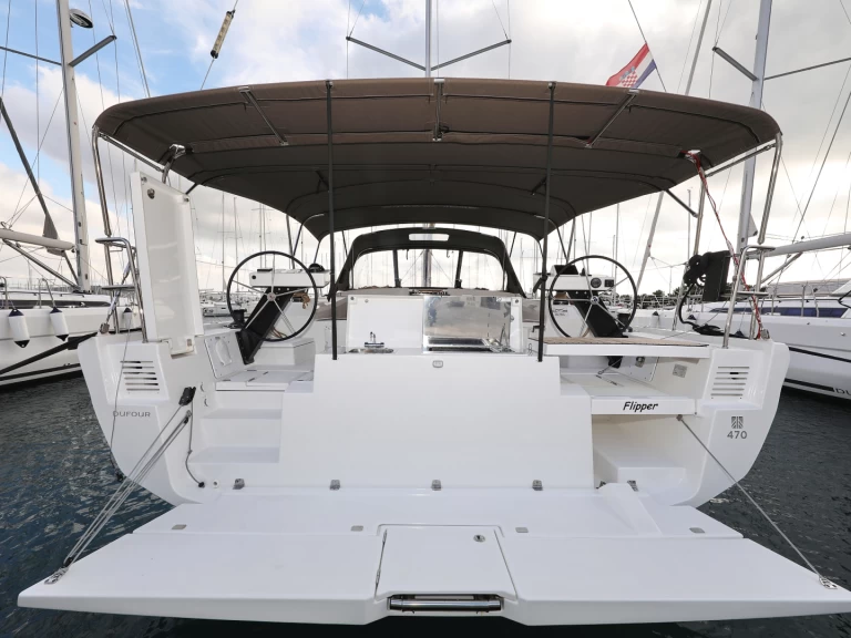 Velero para alquilar Sveti Filip i Jakov al mejor precio