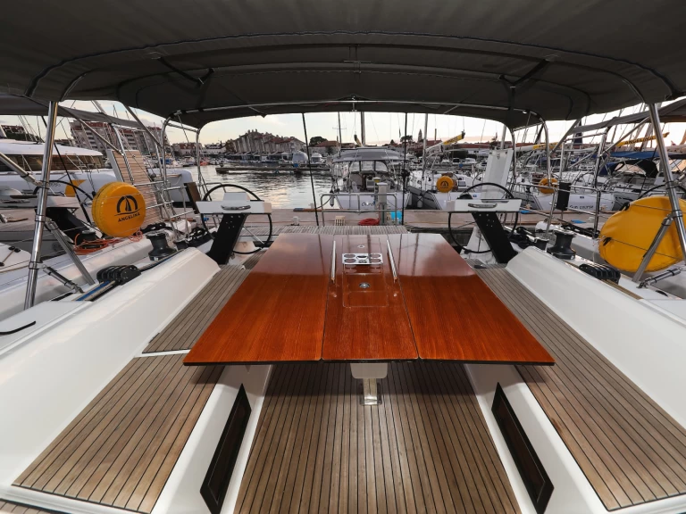 Alquiler de Dufour Dufour 470 en Trogir