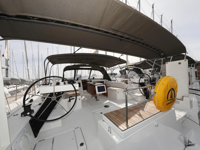 Alquiler Velero Dufour con o sin  título de navegación