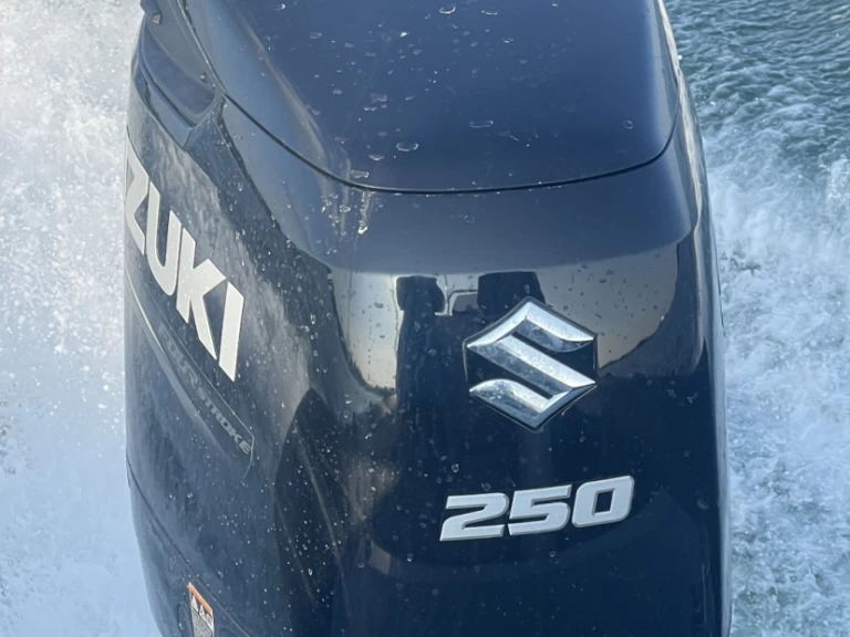 Alquiler de Neumática, con o sin patrón Valiant Baden