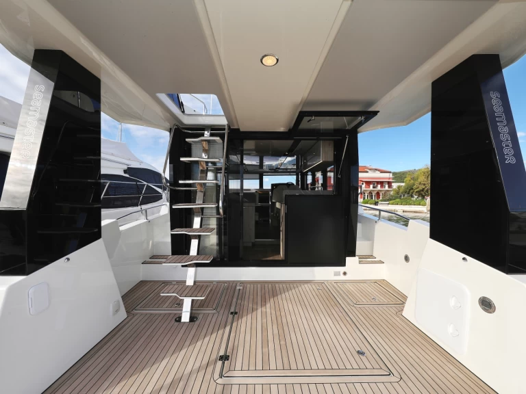 Alquiler de barcos Šibenik barato de Seamaster 45