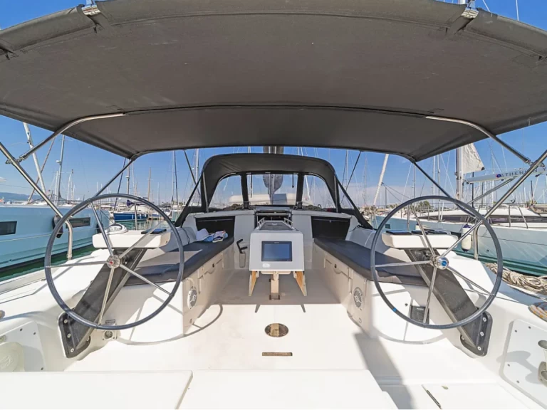 Alquiler de embarcaciones Dufour Dufour 430 enÁvdira en Samboat