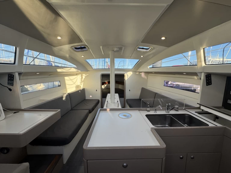 Velero para alquilar La Rochelle al mejor precio