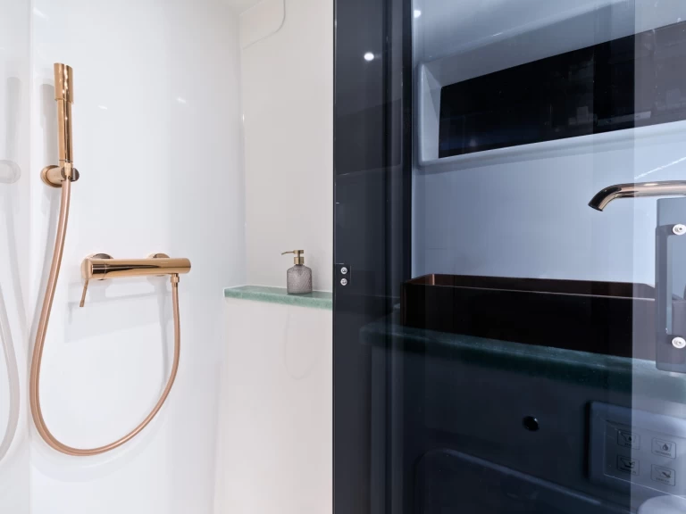 Alquiler Catamarán en Split - Luna Luna 49