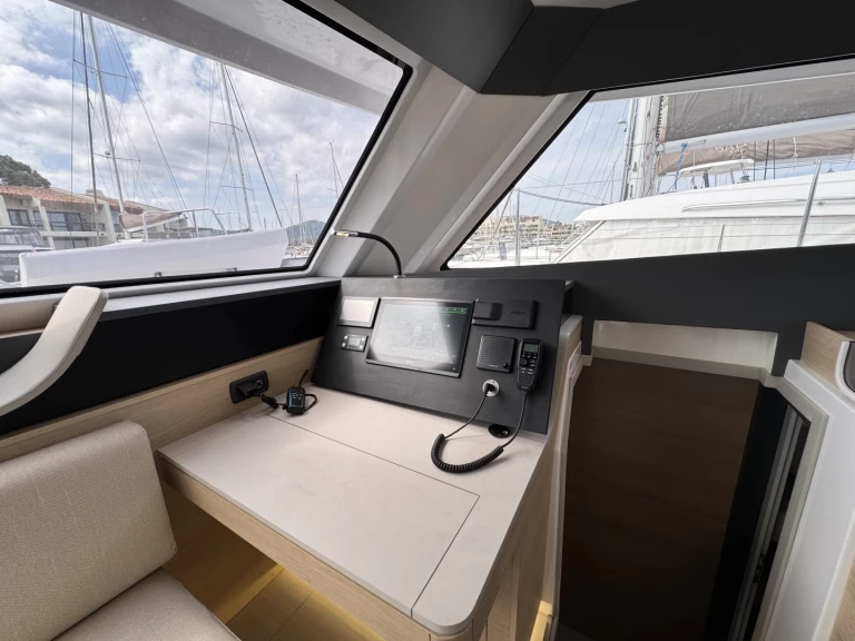 Catamarán para alquilar Port Grimaud al mejor precio