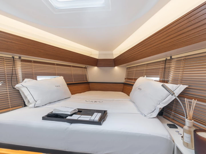 Alquiler de barcos El Pireo barato de Italia Yachts 12.98