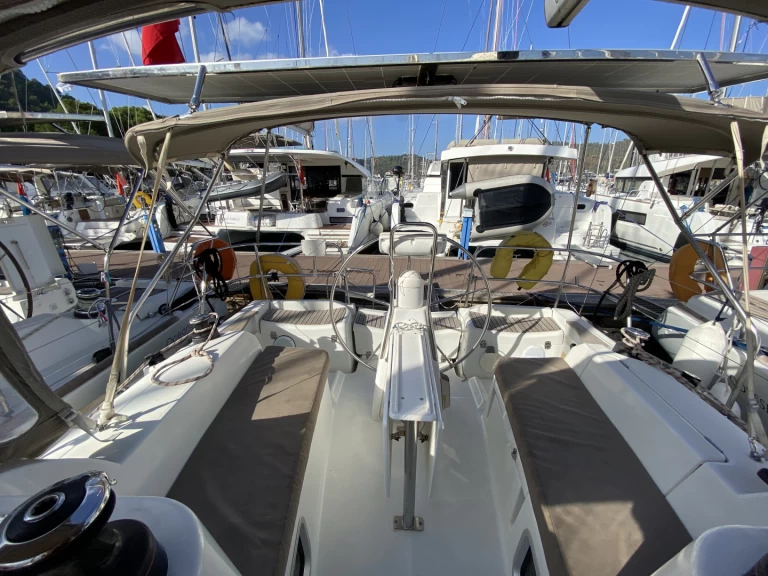 Alquiler de Jeanneau Sun Odyssey 36i en Fethiye