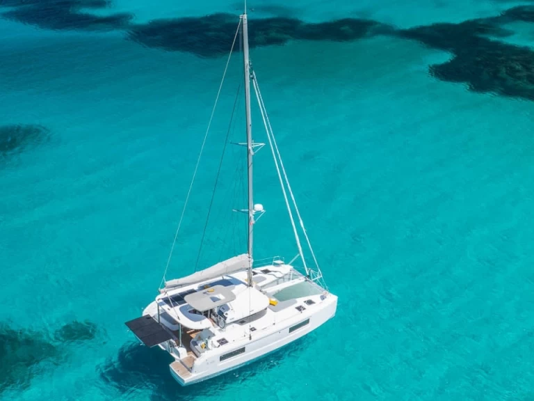 Alquiler Gouviá - Lagoon Lagoon 38 en SamBoat