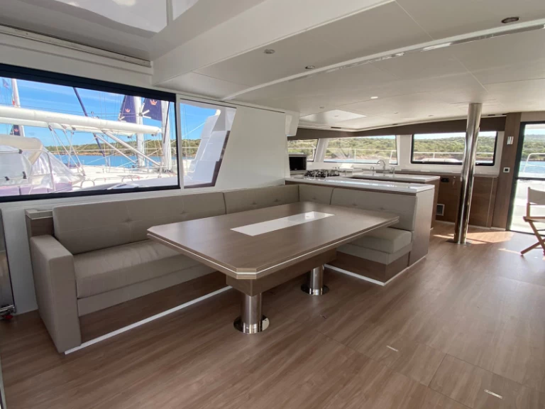 Bali Bali 5.4 de alquiler a Golfo Aranci