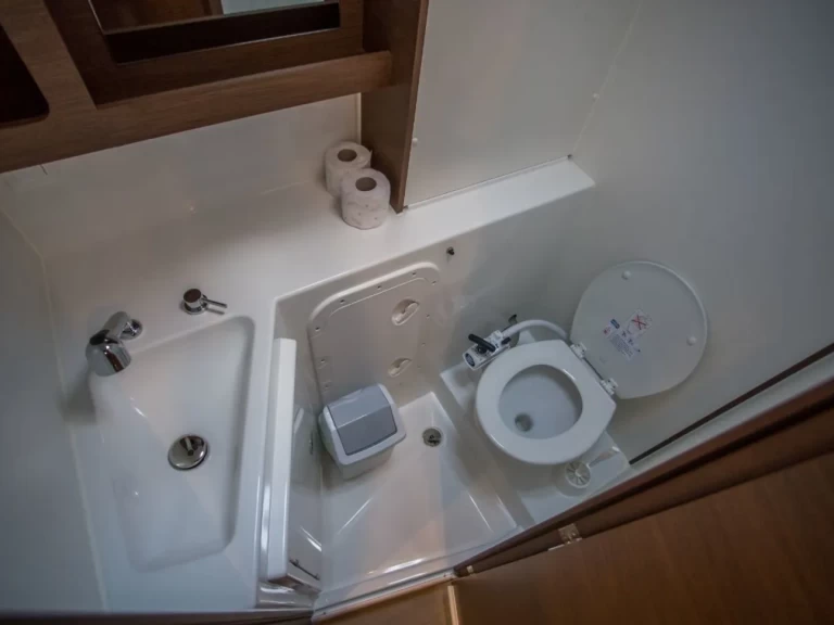 Alquiler Catamarán Lagoon con o sin  título de navegación