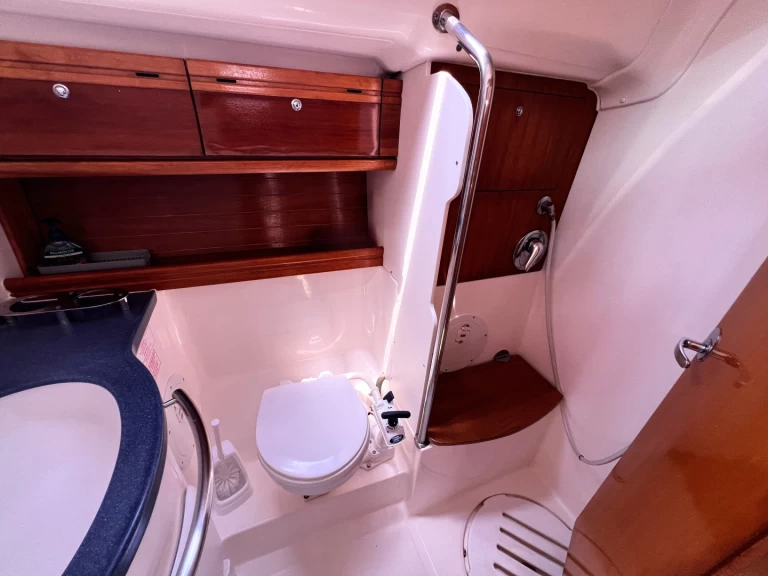 Bavaria Bavaria Cruiser 39 de alquiler a Vlycho