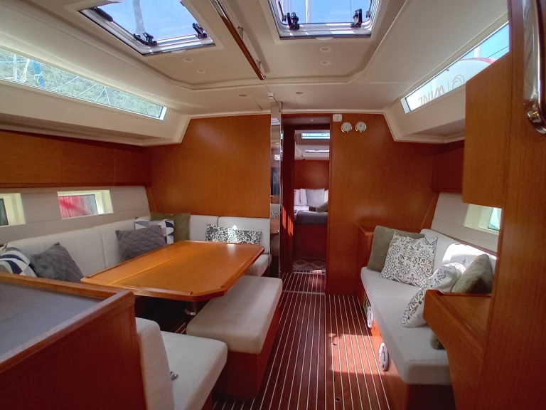 Bavaria Bavaria C45 Holiday de alquiler a Vlycho