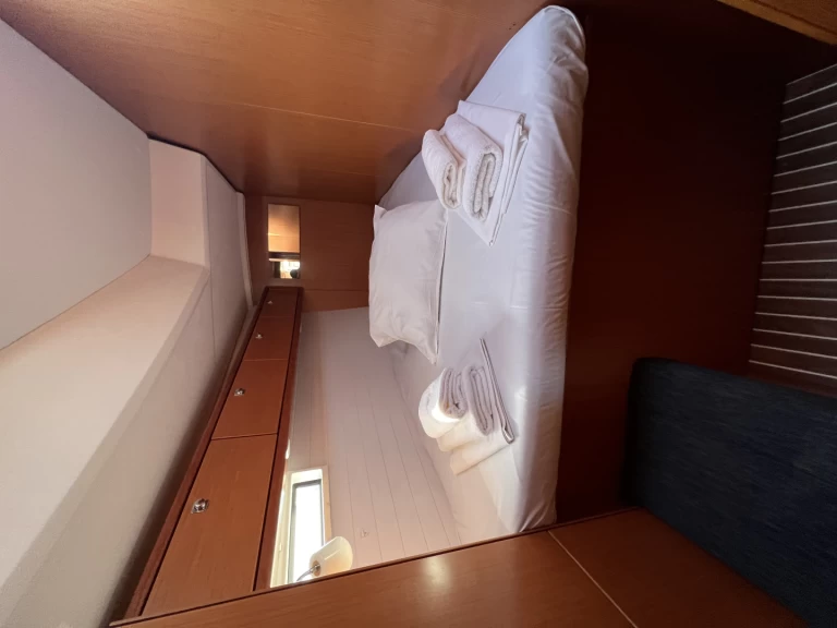 Alquiler de Bavaria Cruiser 46 en Cos