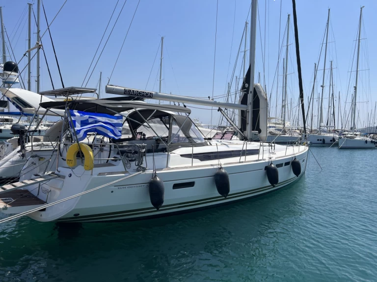 Alquiler Cos - Jeanneau Sun Odyssey 509 en SamBoat