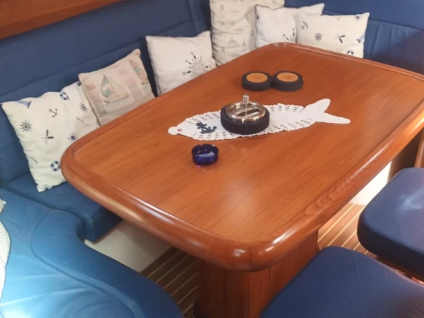 Alquiler de Velero, con o sin patrón Ocean Yachts Álimos